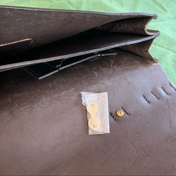 Filson Bridle Leather Briefcase - Field Satchel Made In USA Veg Tan Leather - Picture 5 of 14